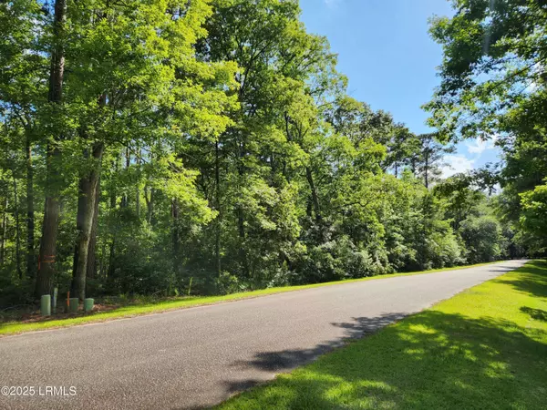 15 Barnaby BLF Bluff, Seabrook, SC 29940