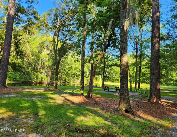 7 Barnaby BLF Bluff, Seabrook, SC 29940