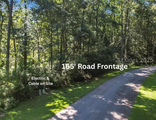 14 Blake LN, Seabrook, SC 29940