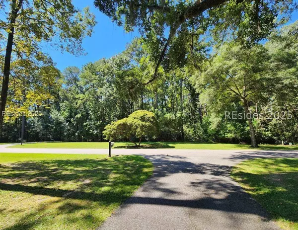 115 Barnaby BLF, Seabrook, SC 29940