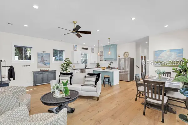 1103 14th ST, Port Royal, SC 29935