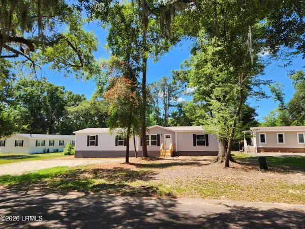 70 Fairfield RD Road, Beaufort, SC 29907