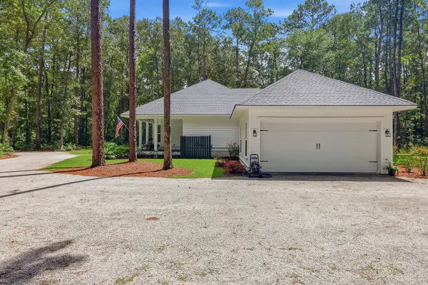 17 Blake Ln, Seabrook, SC 29940