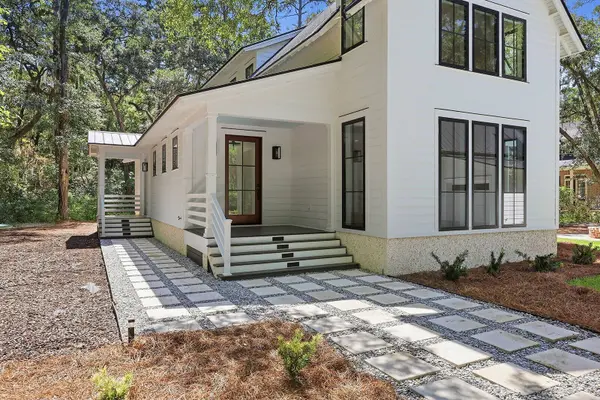 4 Blake Ln, Seabrook, SC 29940