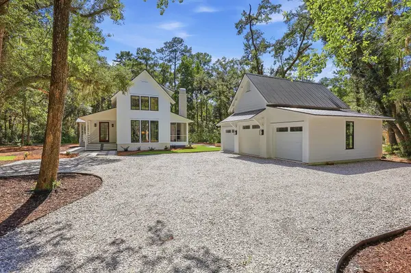 4 Blake Ln, Seabrook, SC 29940