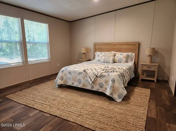 3 Shiney RD Road, St. Helena Island, SC 29920