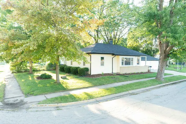 5102 Louisa Street, Loves Park, IL 61111