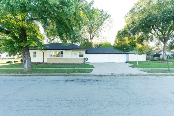 5102 Louisa Street, Loves Park, IL 61111