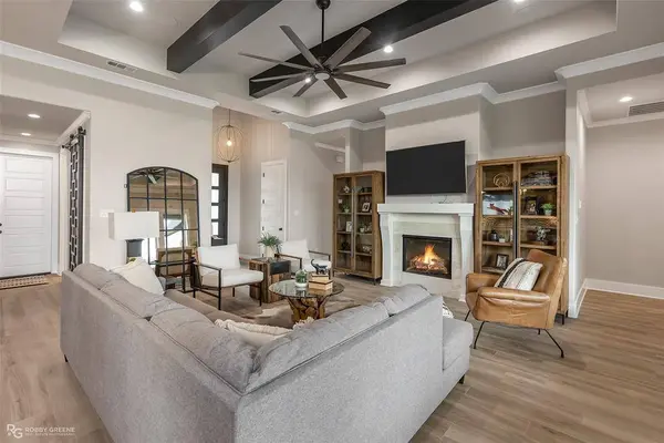 642 Caledonia Drive, Bossier City, LA 71111
