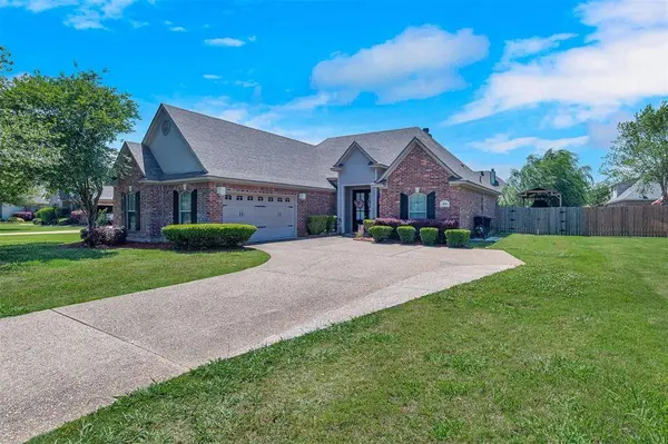 496 Brompton Lane, Bossier City, LA 71111