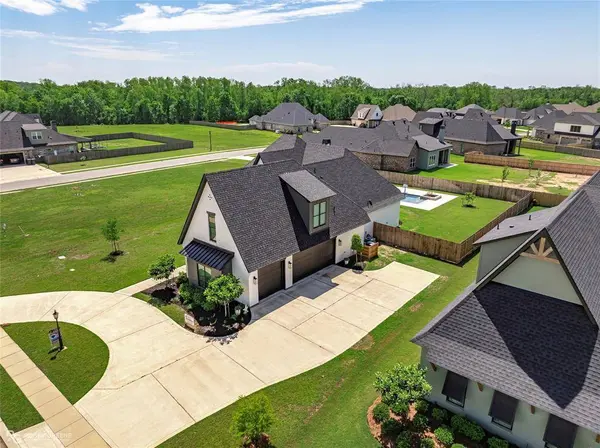 642 Caledonia Drive, Bossier City, LA 71111