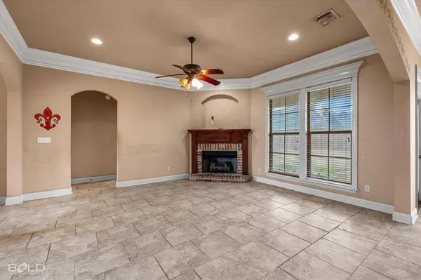 519 Brompton Lane, Bossier City, LA 71111