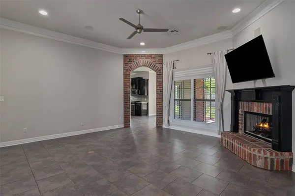 496 Brompton Lane, Bossier City, LA 71111
