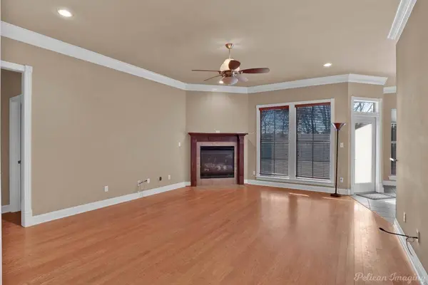 208 Ixworth Avenue, Bossier City, LA 71111