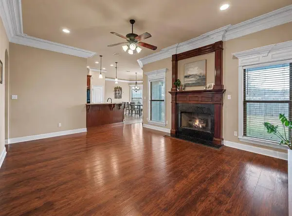 337 Wood Springs, Haughton, LA 71037