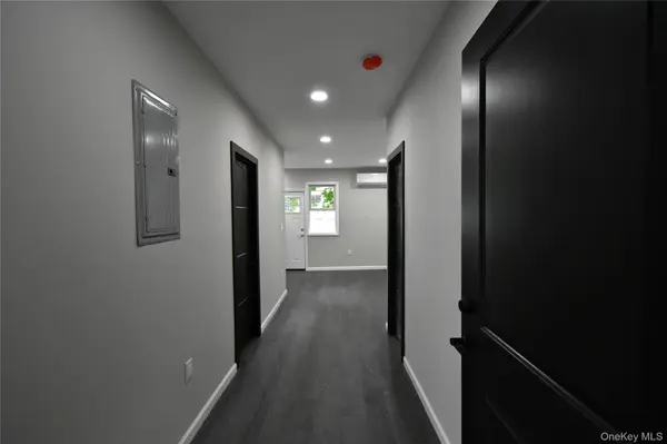 108-46 153rd ST #1FL, Jamaica, NY 11433