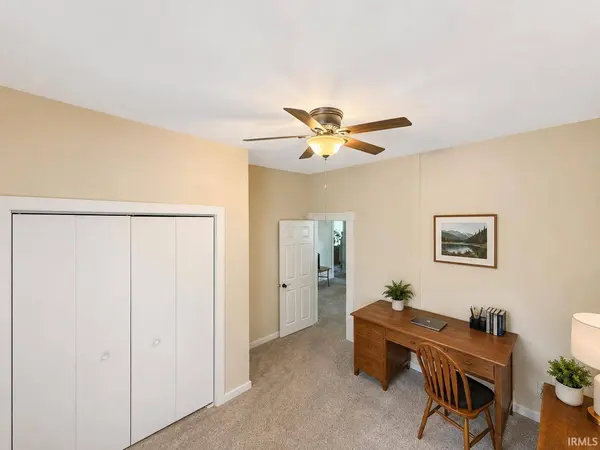 203 N Range Street, Wolcott, IN 47995