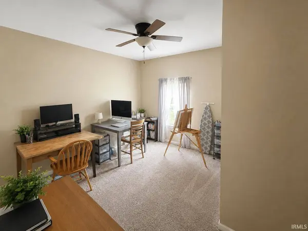 203 N Range Street, Wolcott, IN 47995