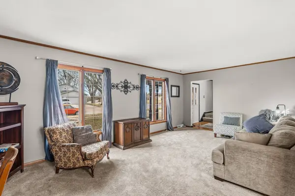 4125 75th Street, Urbandale, IA 50322