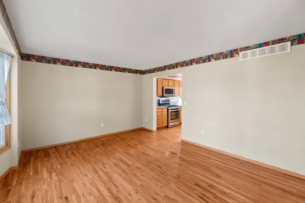 5307 SE 32nd Street, Des Moines, IA 50320