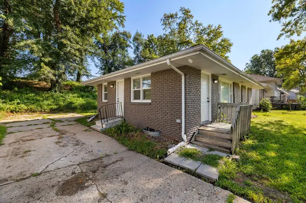 110 E Philip Street, Des Moines, IA 50315