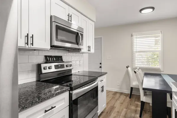 110 E Philip Street, Des Moines, IA 50315