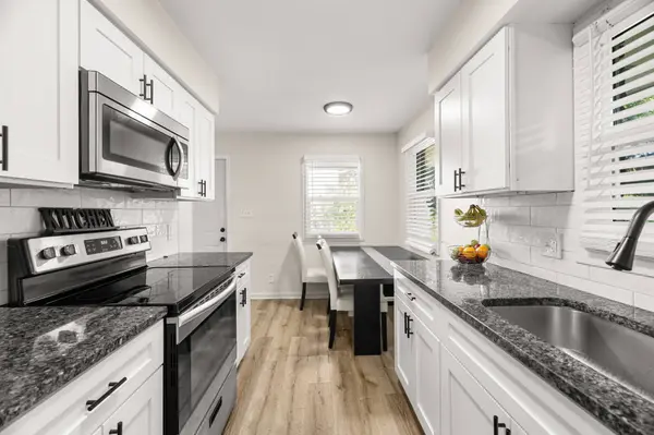 110 E Philip Street, Des Moines, IA 50315