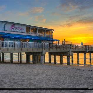Benny’s on the Beach