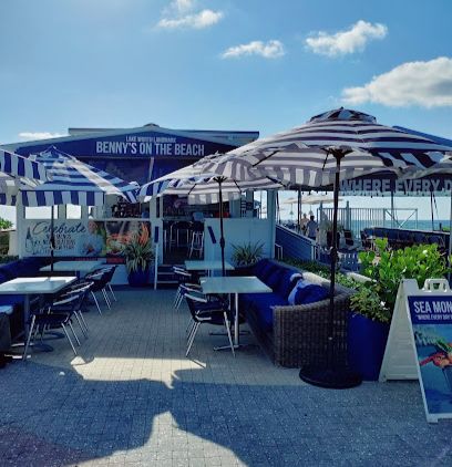 Benny’s On The Beach  Pier