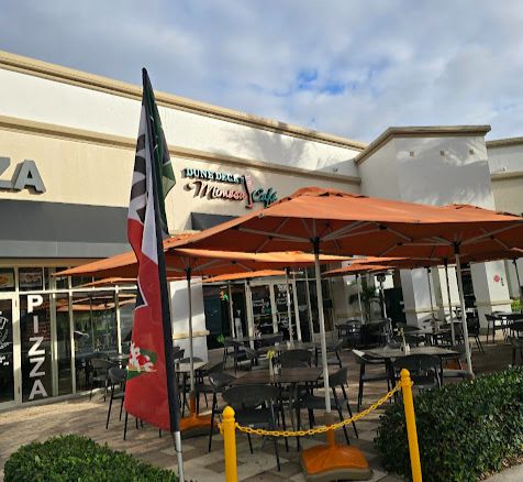 Dune Deck&rsquo;s Mimosa Caf&eacute;