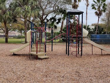 Maplewood Park – Neighborhood Green Space