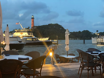 Jetty’s Waterfront Restaurant