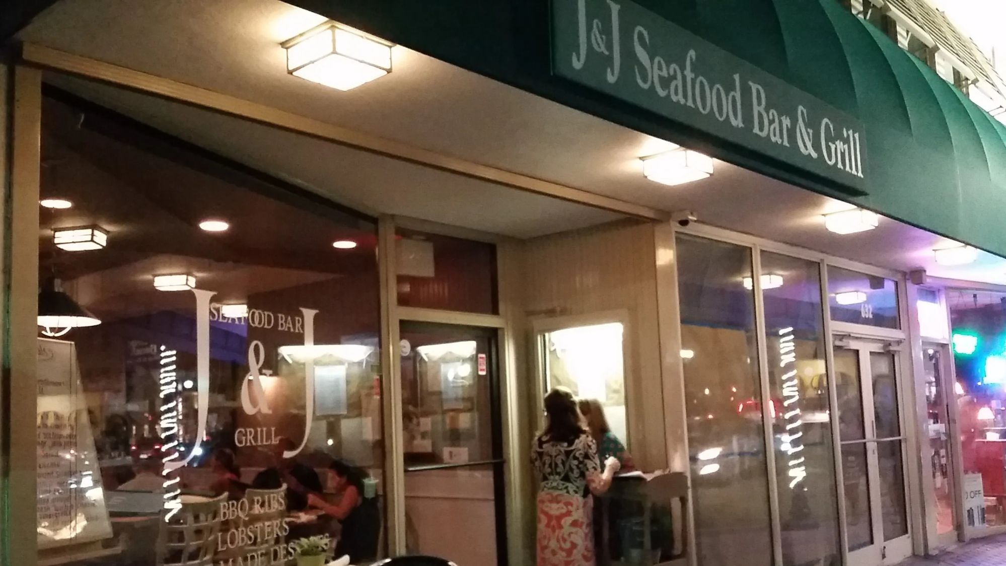 J&J Seafood Bar and Grill