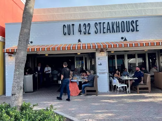 Cut 432