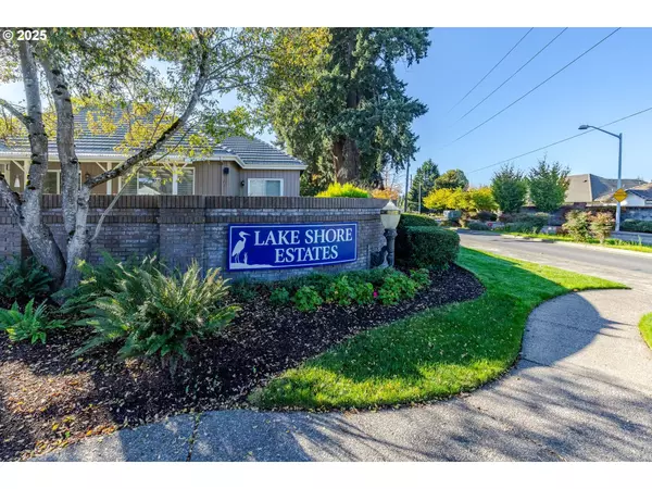 Lake Shore Estates Homes for Sale in Delray Beach, FL