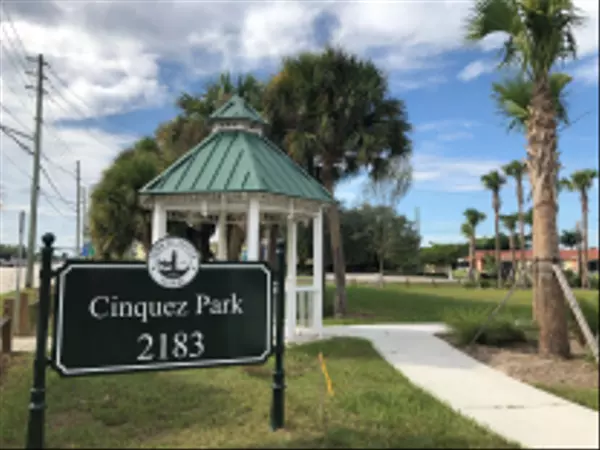 Cinquez Park Homes for Sale in Jupiter