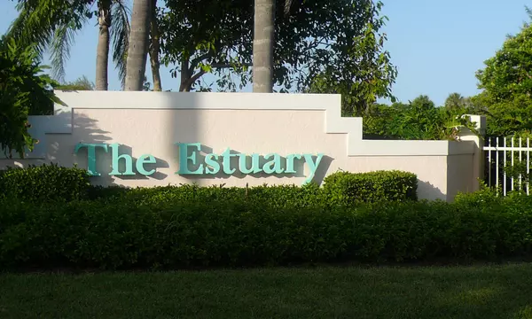 Townhomes for Sale in The Estuary Delray Beach