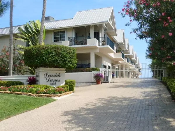 Seaside Dunes Townhomes for Sale: Exclusive Oceanfront Townhomes in Delray Beach, FL