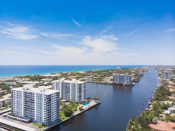 Condos for Sale in Seagate Towers