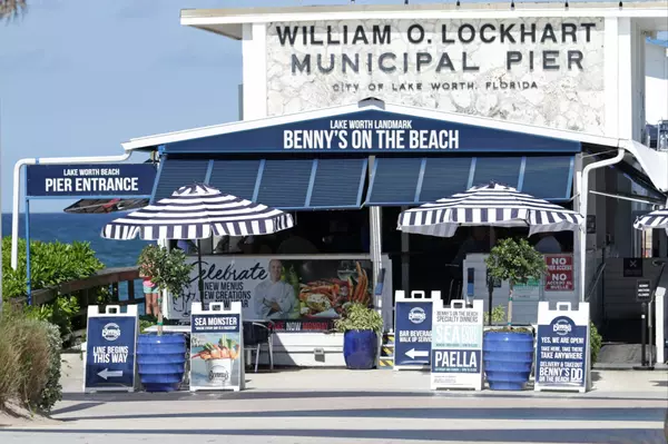 Benny’s On The Beach – Pier