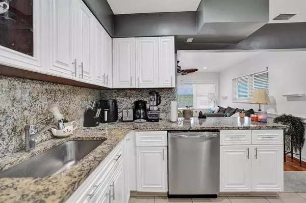 415 W Palm st, Lantana, FL 33462