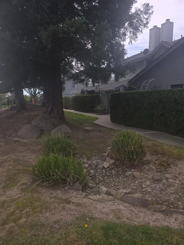 4261 taylor ST, Sacramento, CA 95838