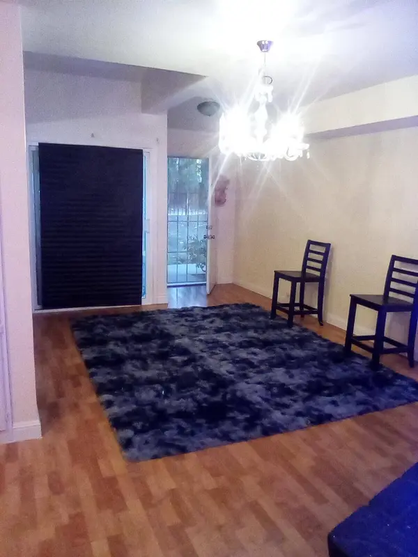 4261 taylor ST, Sacramento, CA 95838