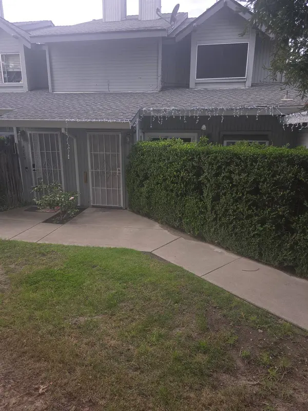 4261 taylor ST, Sacramento, CA 95838