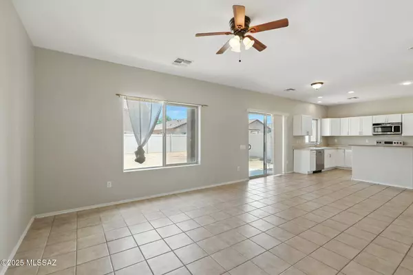 21100 E Frontier Road, Red Rock, AZ 85145