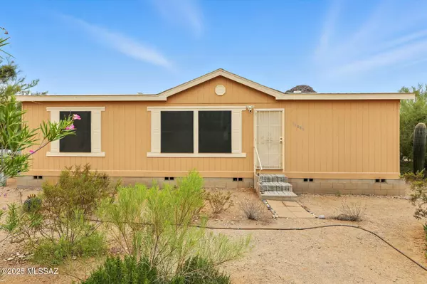 11005 W Windchime Drive, Tucson, AZ 85743