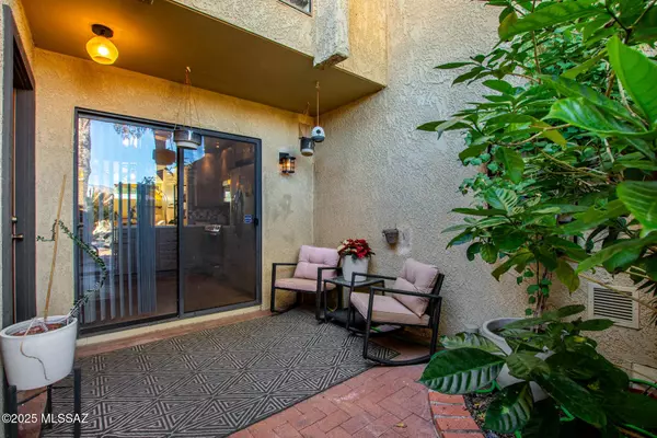 5318 E Beverly Fair Drive, Tucson, AZ 85712