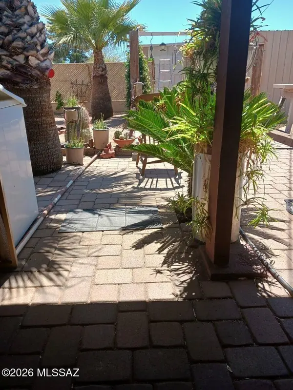 931 W 5th Avenue, San Manuel, AZ 85631