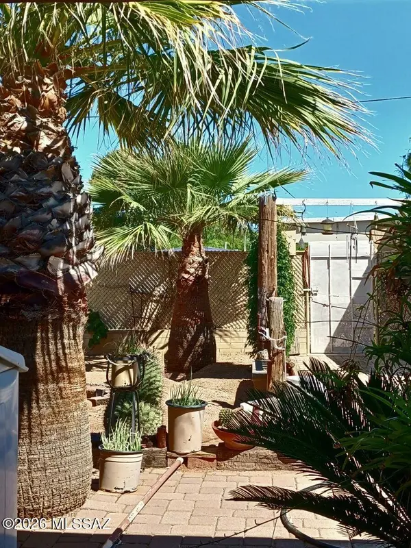931 W 5th Avenue, San Manuel, AZ 85631