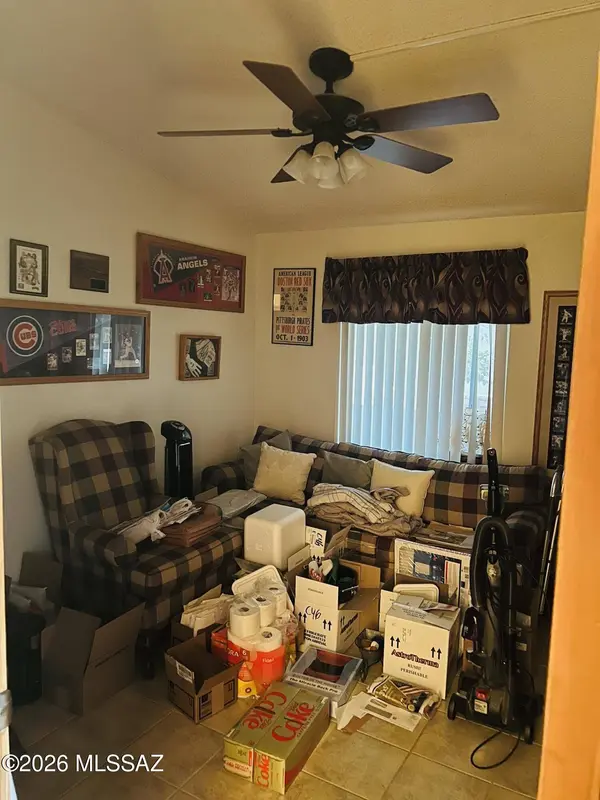 3736 S Lakeside Dr, Yuma, AZ 85365